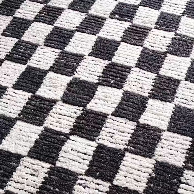 Play Stassi Black Check New Zealand Wool and Jute Area Rug 9'x12' - video 1 of 1